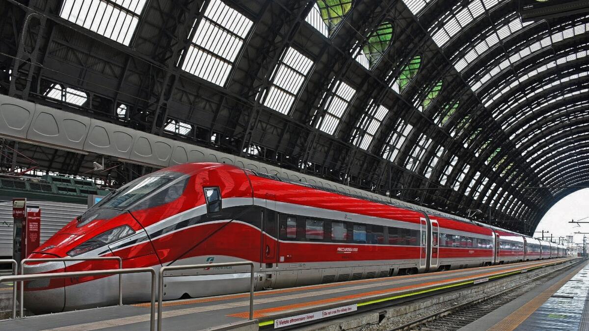 Attacco hacker a Trenitalia: impossibile acquistare biglietti nei self-service - 