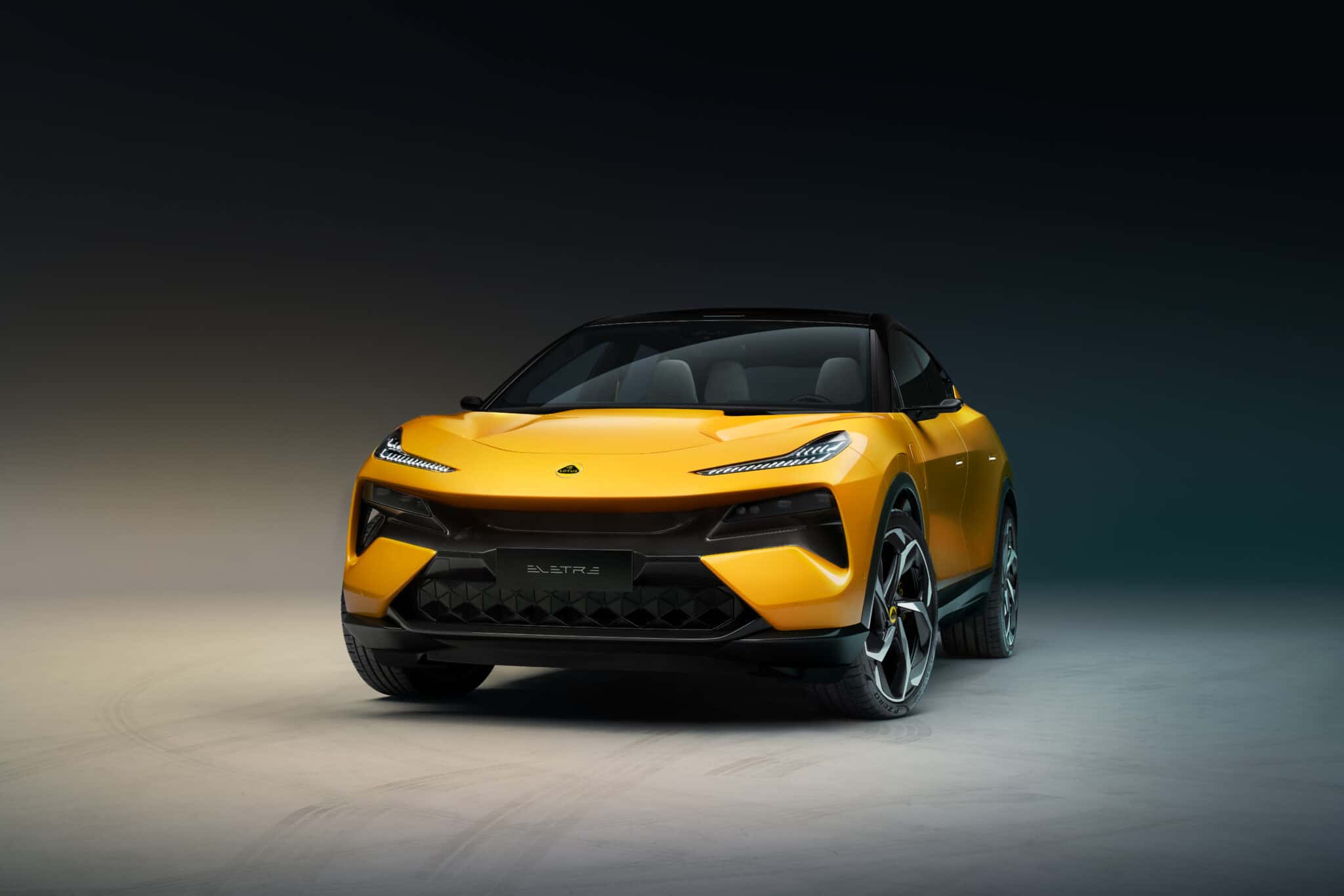 Lotus Eletre: l'anteriore - Crediti foto: ufficio stampa Lotus