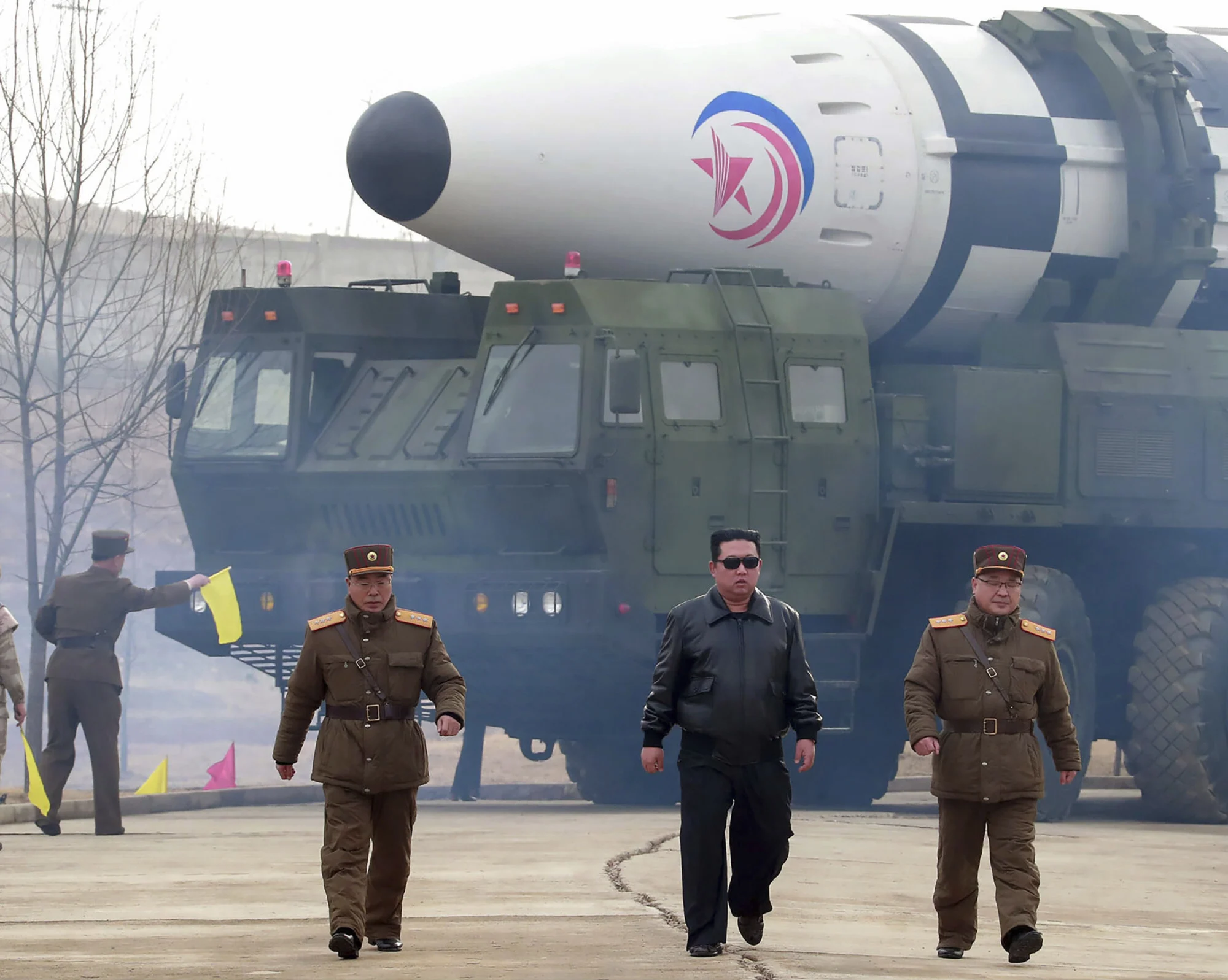 Kim Jong un lancia un missile balistico intercontinentale, ecco il video