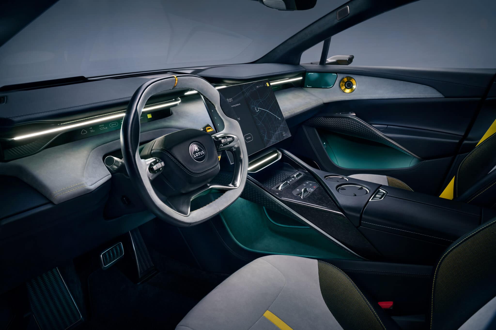 Lotus Eletre: il primo Hyper-SUV elettrico al mondo
