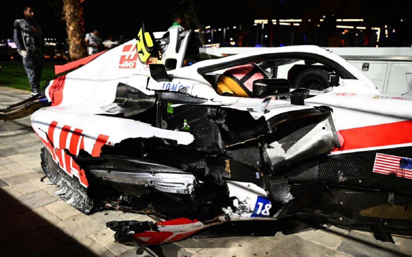 I resti della Haas di Mick Schumacher