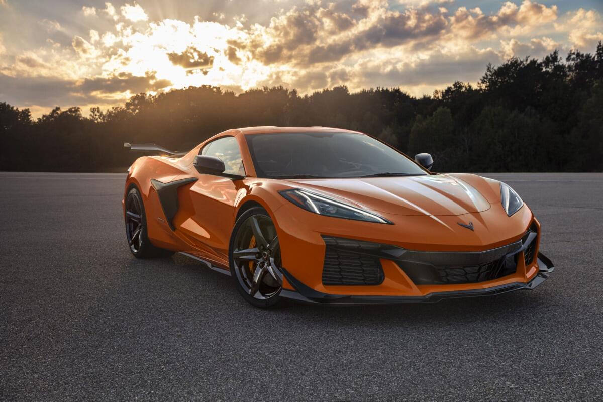 Ufficiale: la Chevrolet Corvette diventerà completamente elettrica - 2023 Chevrolet Corvette Z06