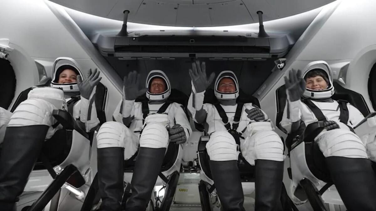 Samantha Cristoforetti è in orbita: partita con successo la missione Crew-4 - 