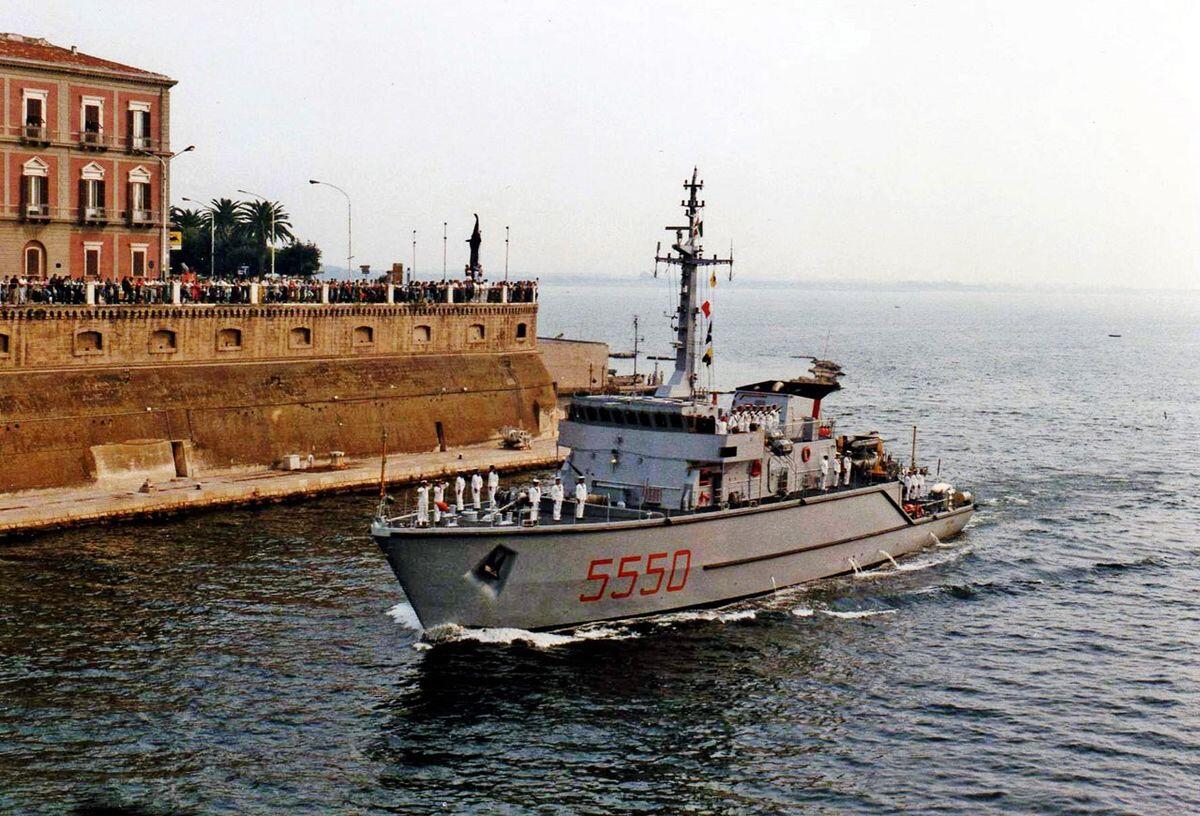 Navi militari italiane in Romania per la caccia alle mine - 