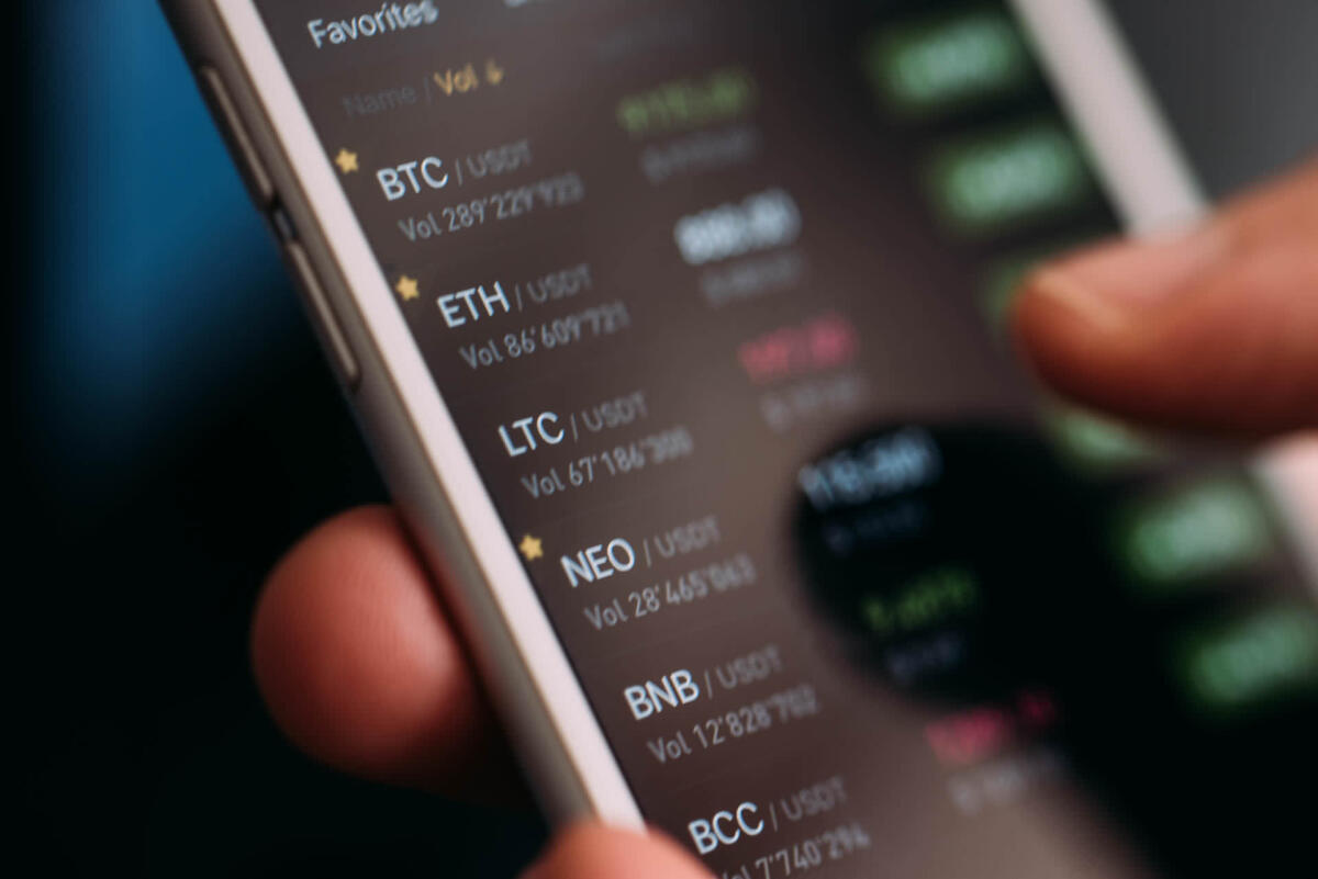 Come approcciare alle criptovalute in maniera affidabile - Cryptocurrency on Mobile App