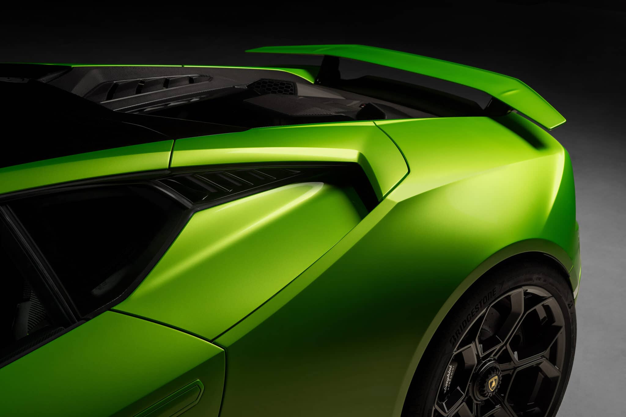 Lamborghini Huracan Tecnica: scheda tecnica, prestazioni, aerodinamica