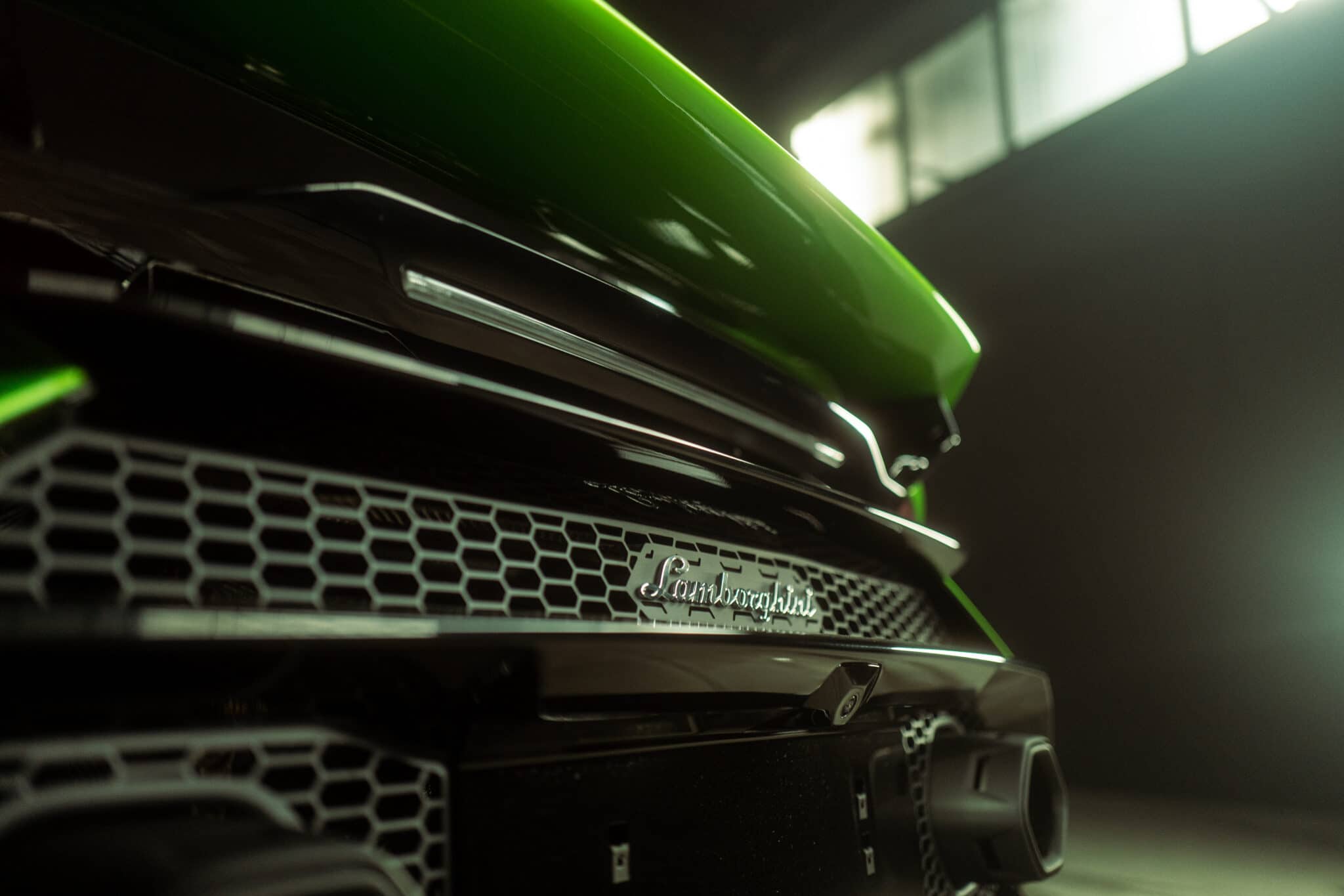 Lamborghini Huracan Tecnica: scheda tecnica, prestazioni, aerodinamica