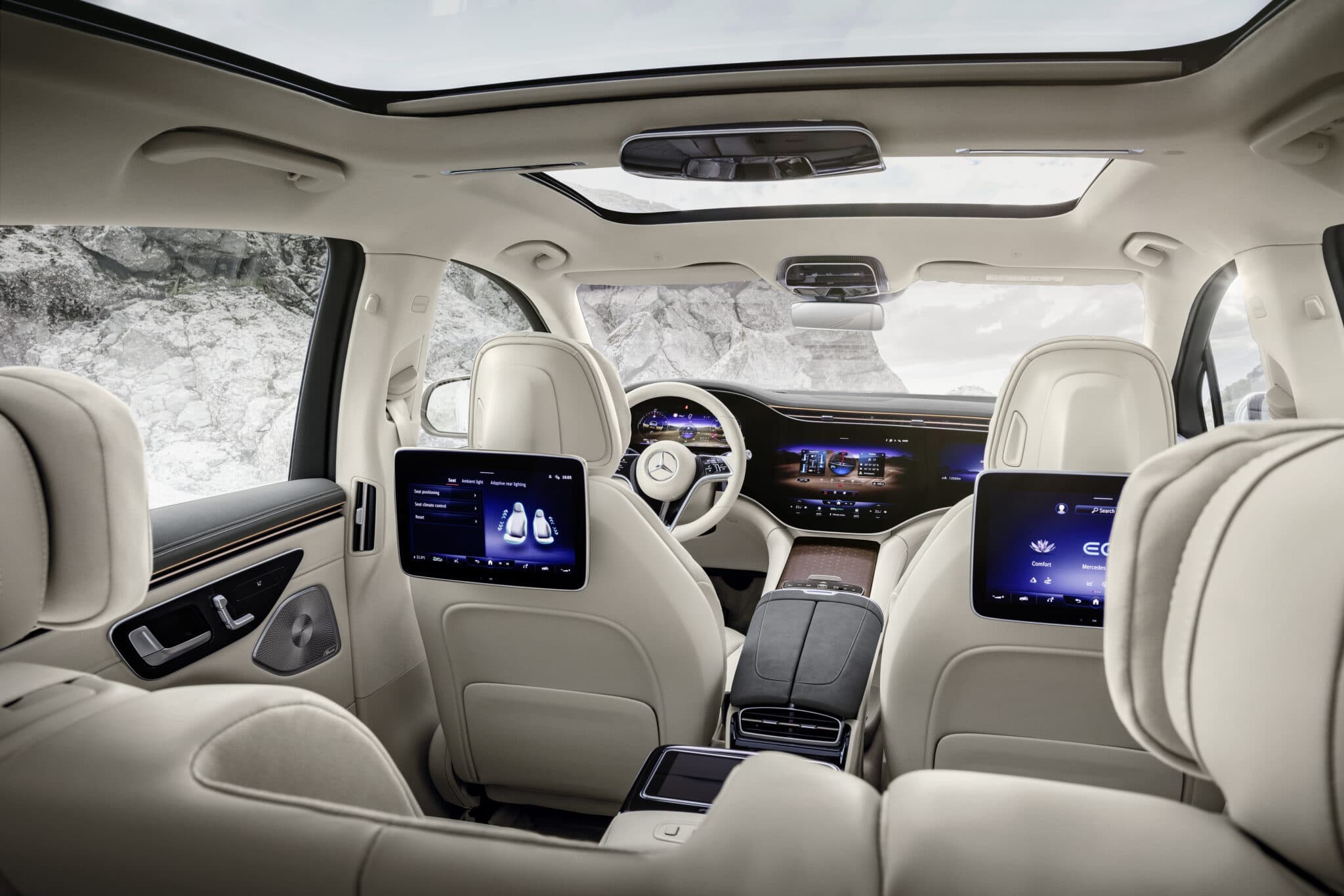 EQS SUV: ecco la Mercedes elettrica top di gamma che sfiderà la BMW iX
