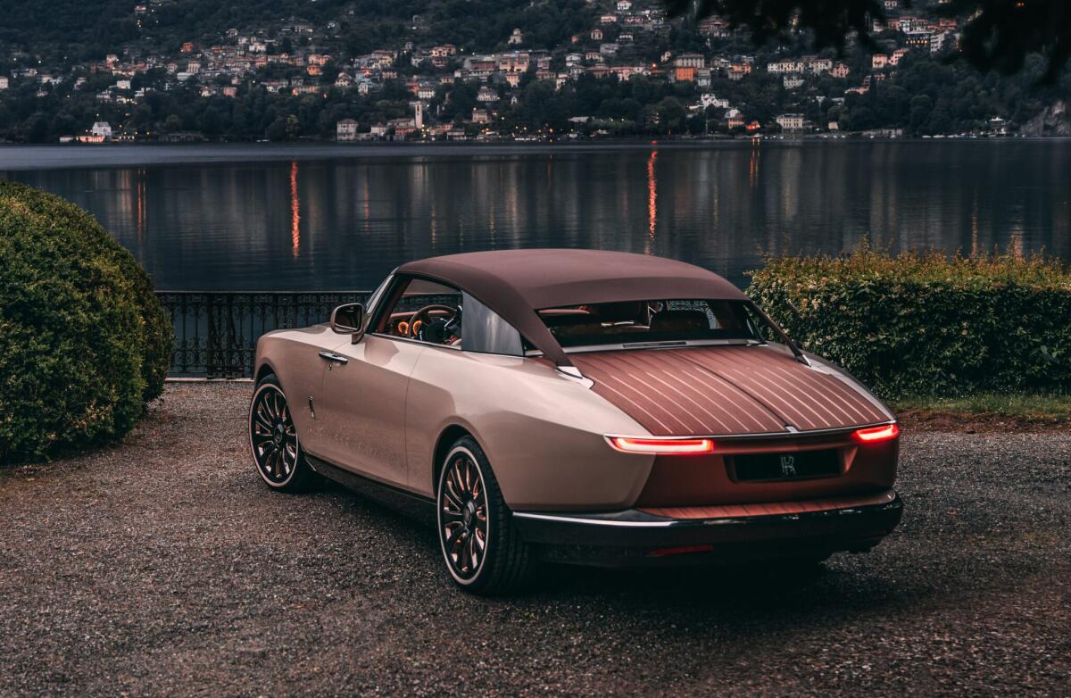 Rolls-Royce Boat Tail: costruito il secondo esemplare, costa 23 milioni di euro - 