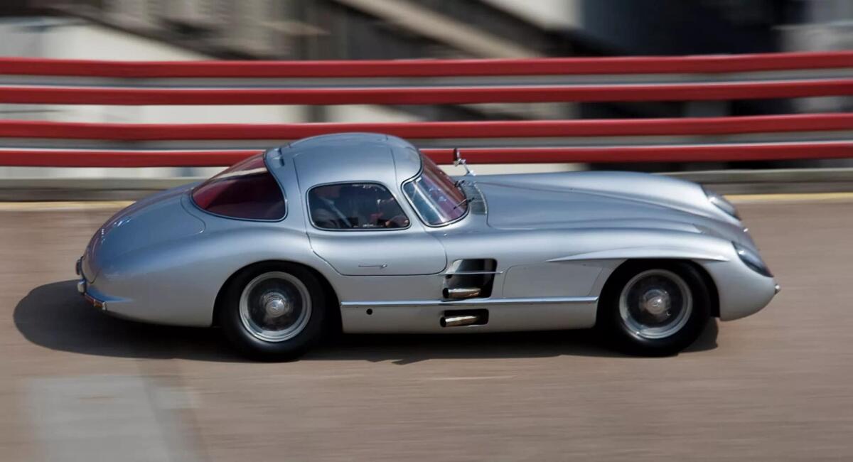 Mercedes 300 SLR è l'auto più costosa al mondo: venduta all'asta per 135 milioni di euro? - Mercedes 300 SLR è l'auto più costosa al mondo: venduta per 130 milioni di euro