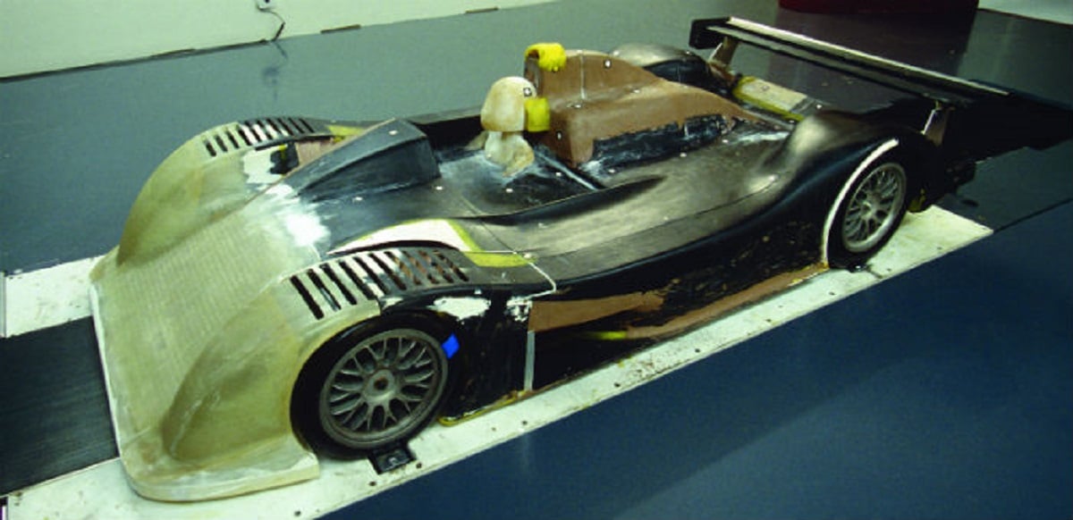 Prototipo in scala della Porsche LMP2000