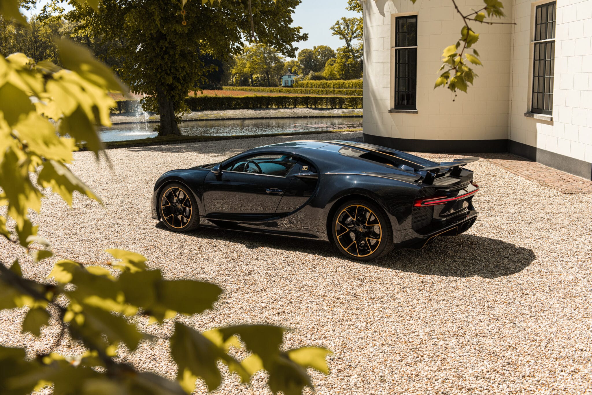 Bugatti Chiron L'Èbè - Crediti foto: ufficio stampa Bugatti
