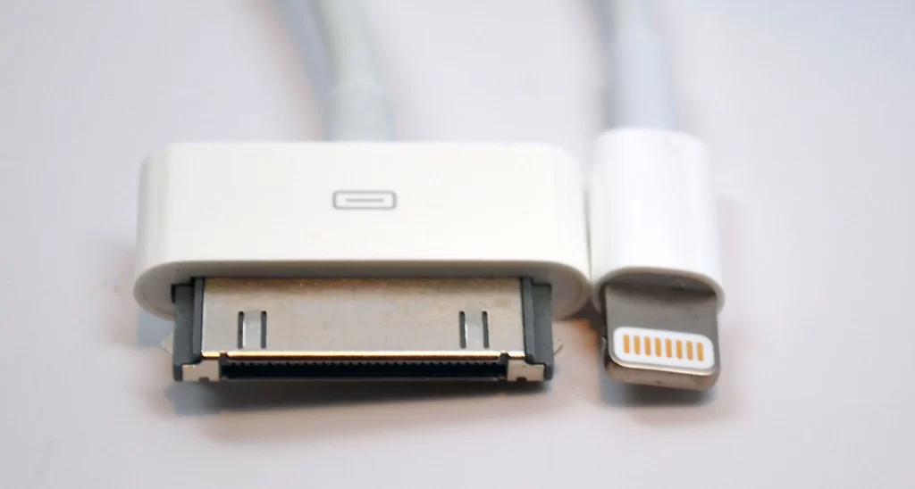 I due connettori Apple a confronto. Credits: gottabemobile