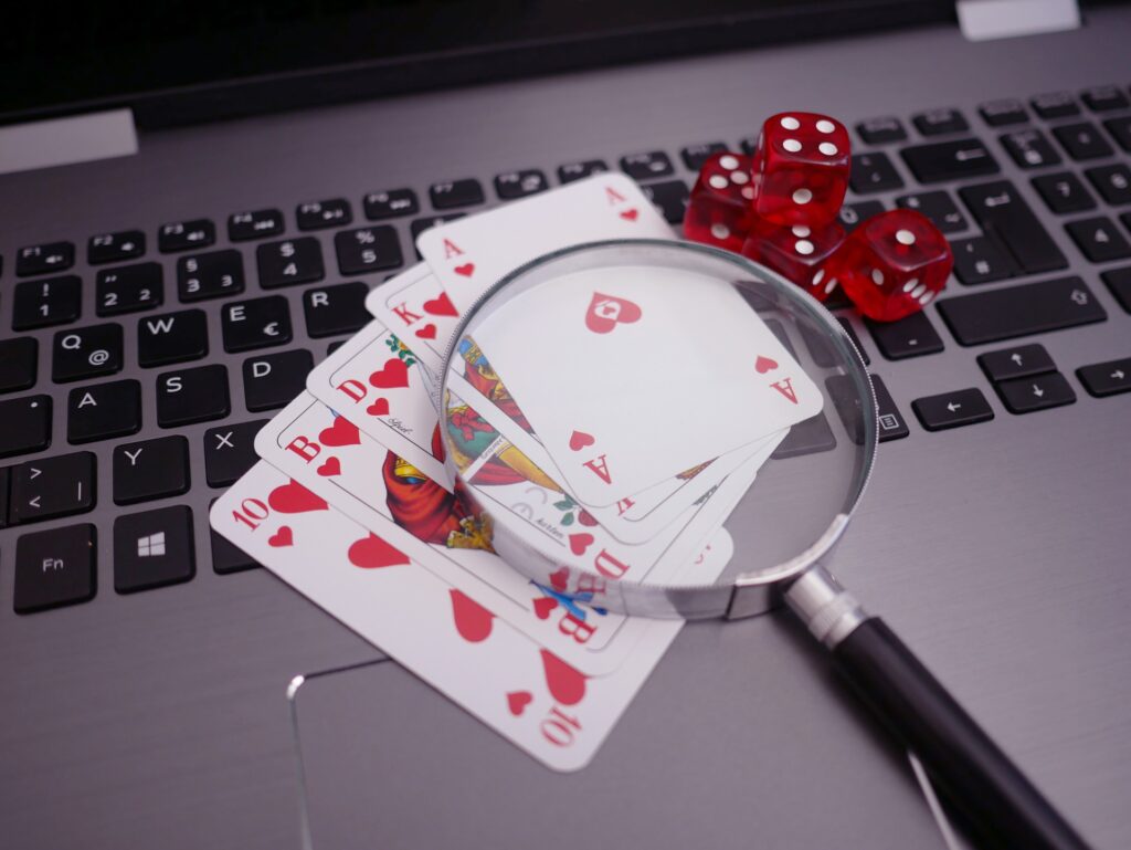 Giocare a carte online