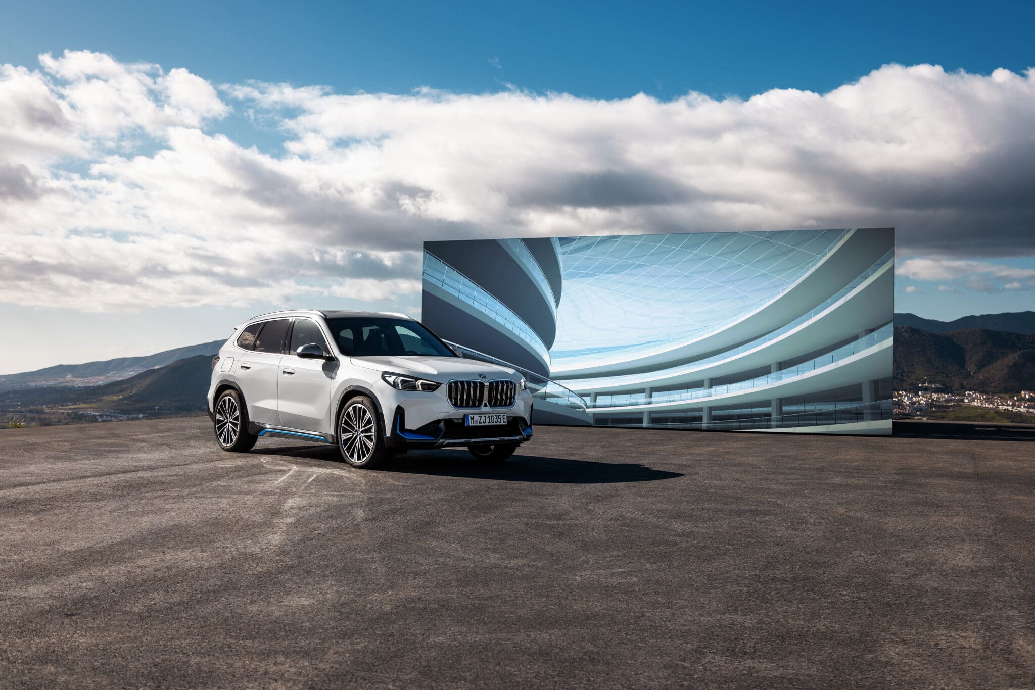 Nuova BMW X1: oltre ai motori endotermici, ecco anche la iX1 elettrica