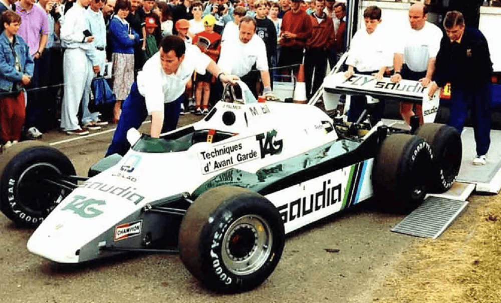 Williams FW08B