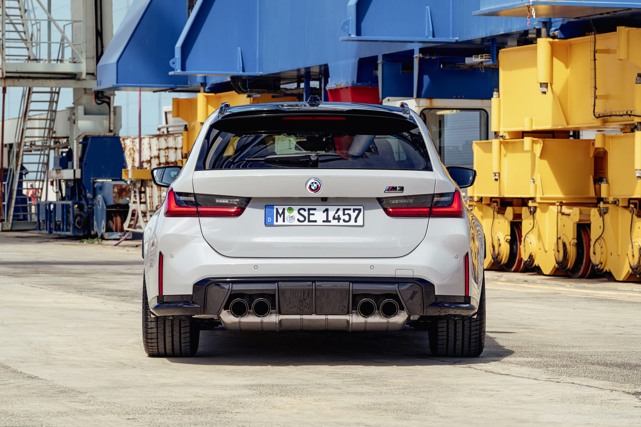 BMW M3 Touring, la supercar col vestito di una giardinetta