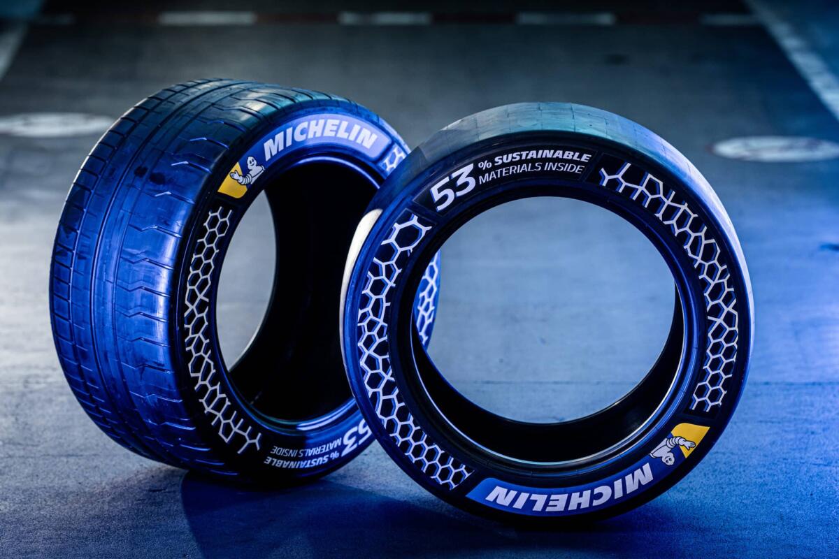 Michelin e Porsche: ecco lo pneumatico realizzato al 53% con materiali sostenibili - Michelin e Porsche: ecco lo pneumatico realizzato al 53% con materiali sostenibili