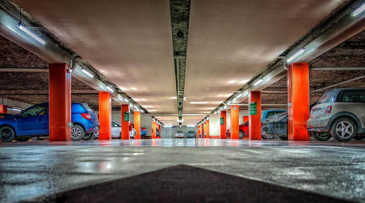 Consigli per parcheggiare la tua macchina quest’estate - 