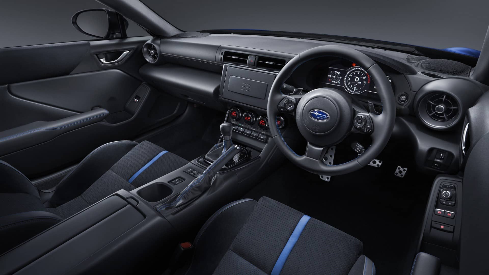 Gli interni della BRZ S