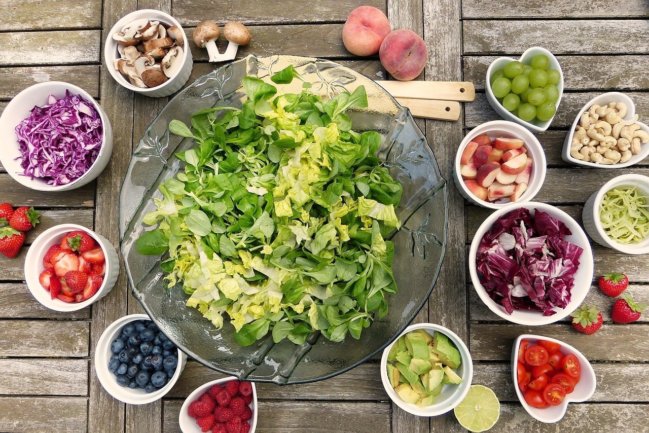Una dieta equilibrata può aiutare a prevenire diversi problemi di salute.