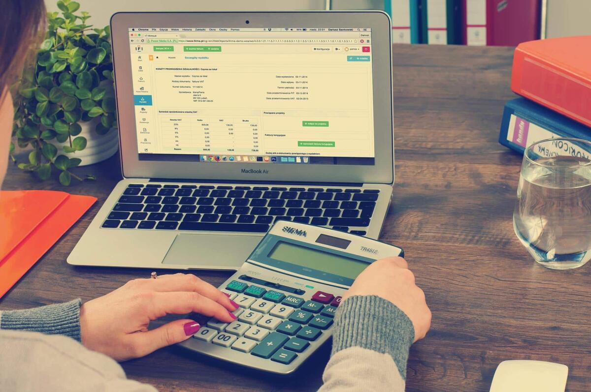 Arriva la fattura elettronica anche per il regime forfettario - 