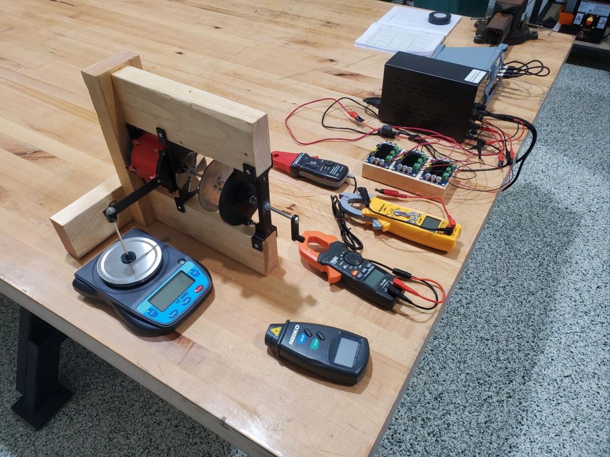 Motore elettrico senza terre rare? Un ragazzo di 17 anni ha trovato la soluzione - Motore elettrico senza terre rare? Un ragazzo di 17 anni ha trovato la soluzione