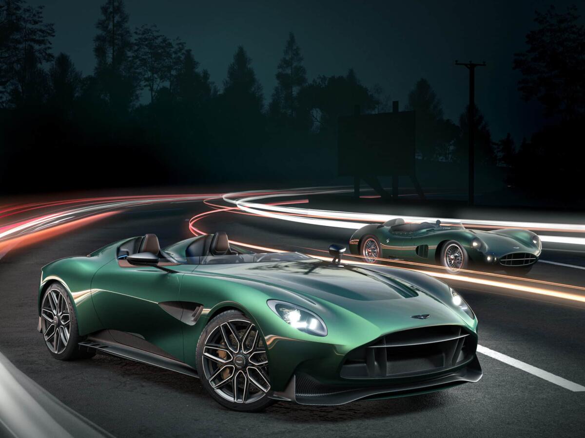 Aston Martin DBR22: svelata la nuova V12 con abitacolo aperto - 