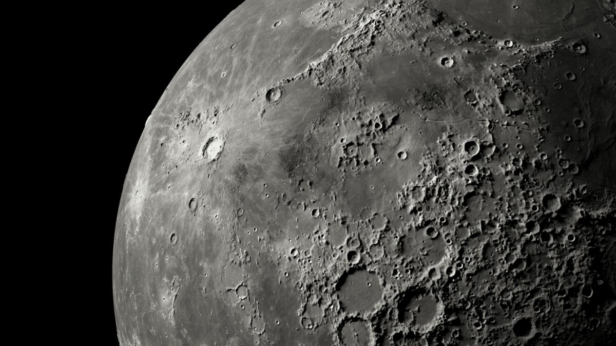 Fosse sulla Luna, la scoperta delle grotte climatizzate - 