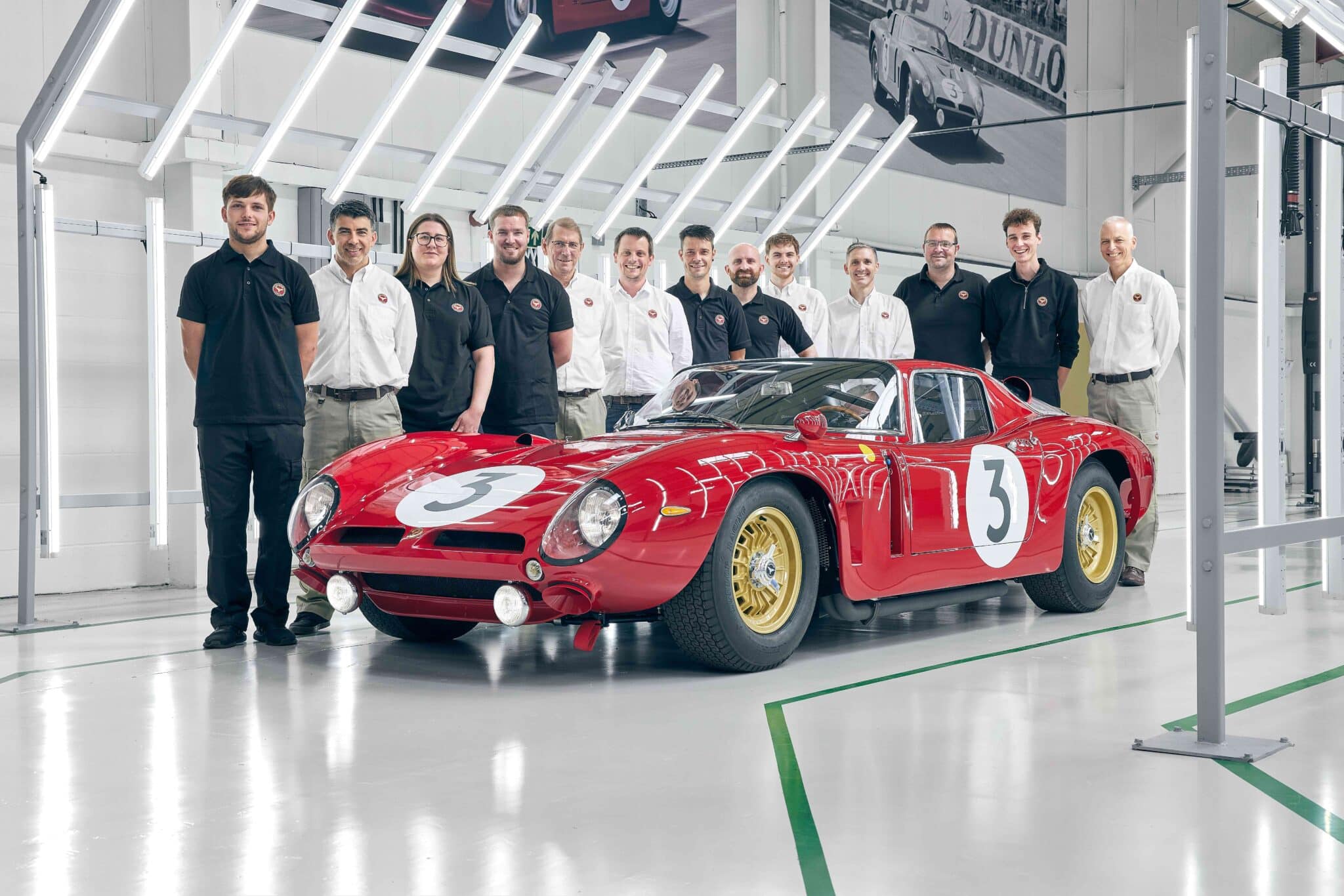 Il completamento della realizzazione del primo esemplare di 5300 GT Corsa Revival - Crediti foto: ufficio stampa Bizzarrini