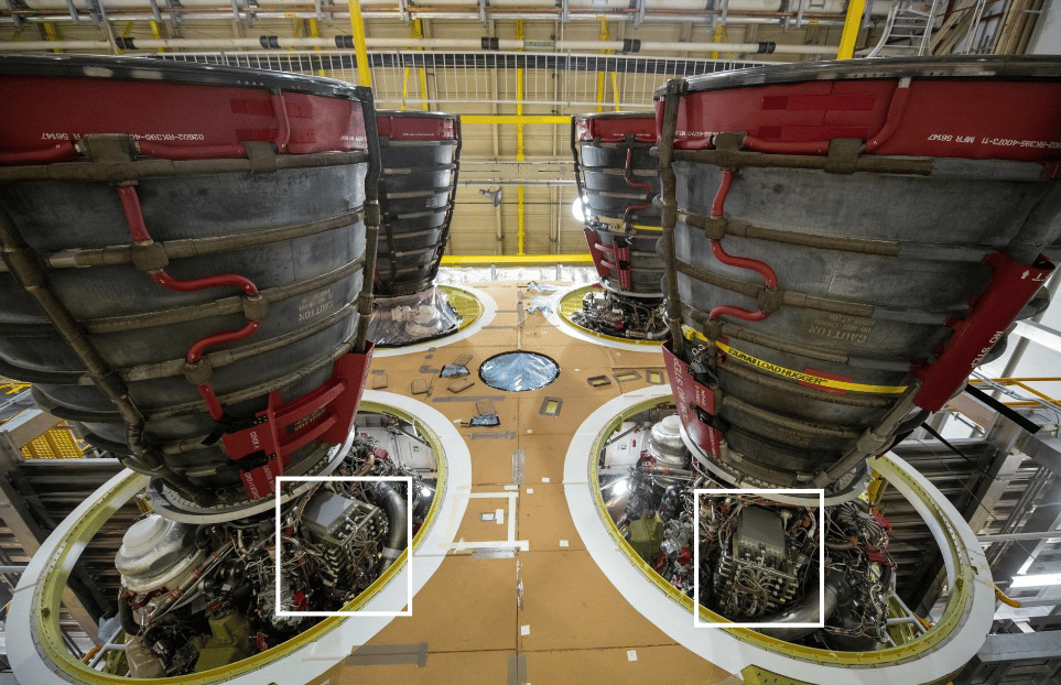 Le unità del controller del motore per i motori RS-25 installati nell'Artemis 1, Credits Nasa