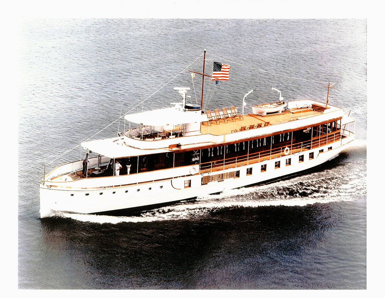 Lo yacht Sequoia sul Potomac nel 2003. Fonte: USNavy