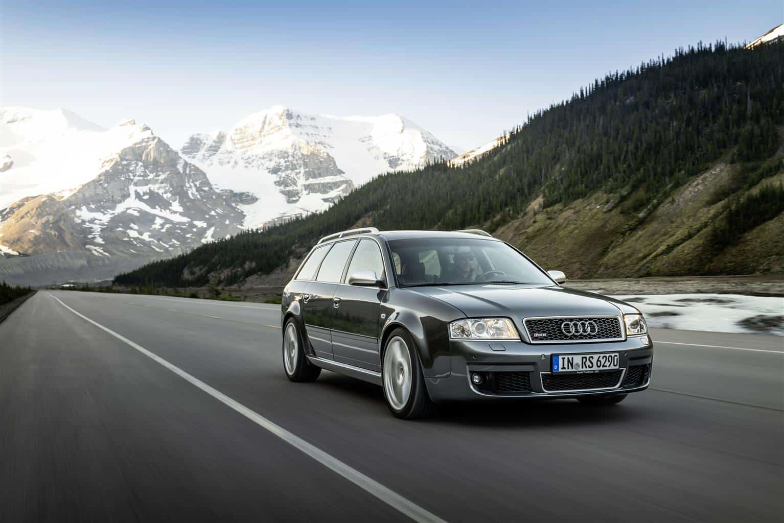 La prima generazione di Audi RS6 - Crediti foto: Audi
