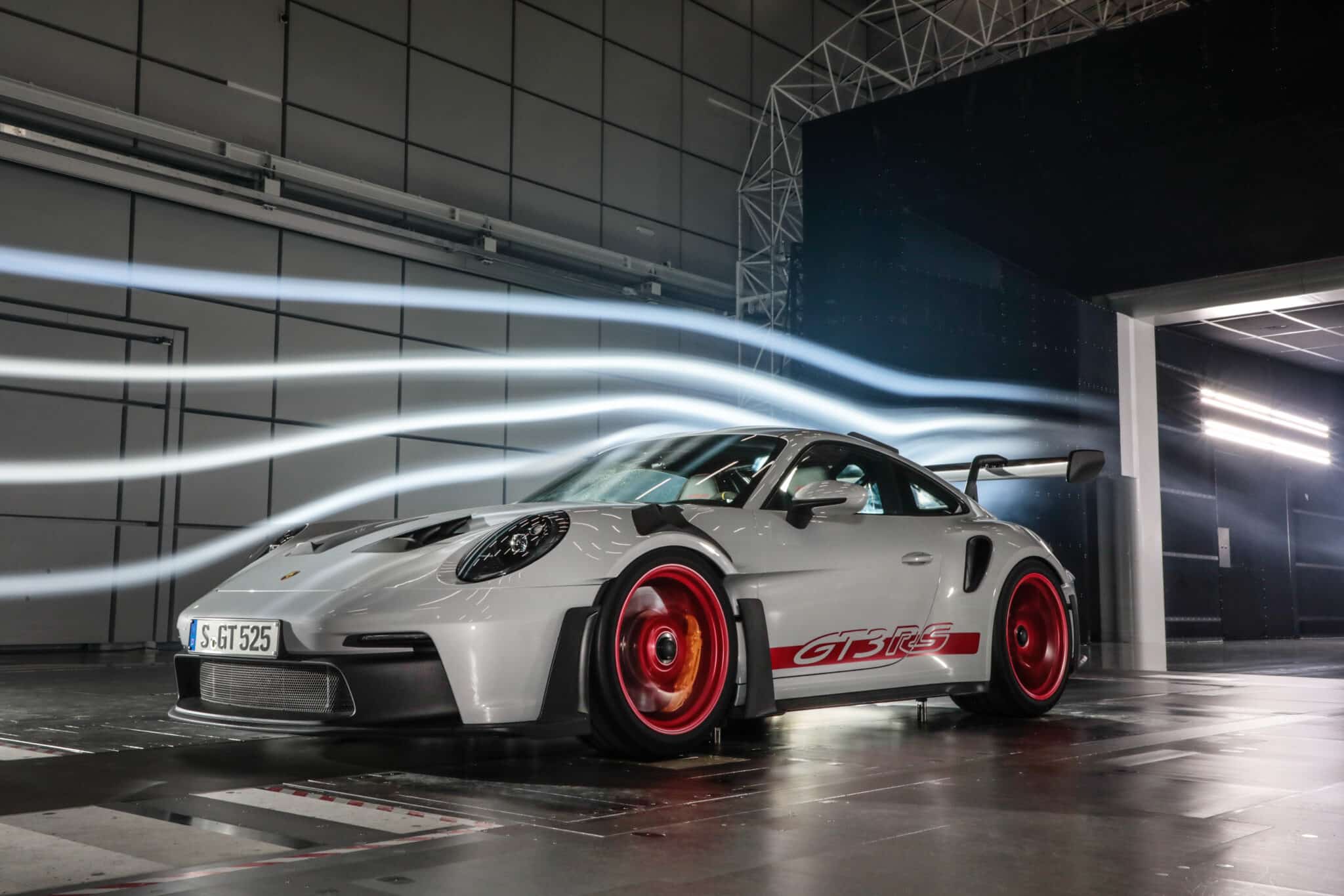 911 GT3 RS in galleria del vento - Crediti foto: Porsche