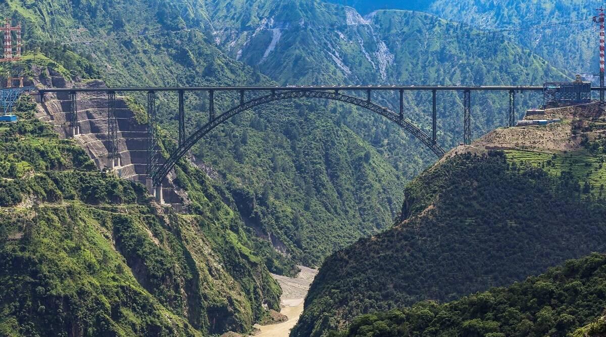 Il collegamento col Kashmir è pronto: ecco il ponte ferroviario di Chenab - 