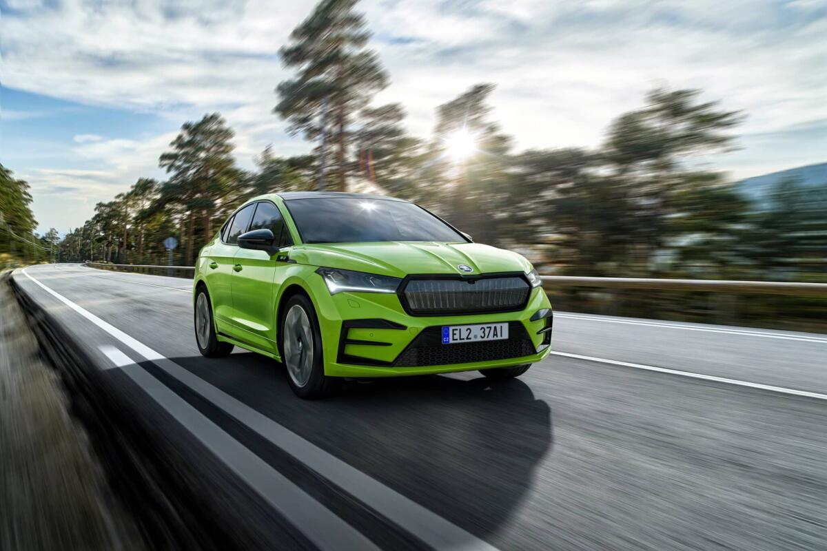 Skoda Enyaq Coupé iV: partono le prevendite in Italia, prezzo di partenza 49.900 euro - 