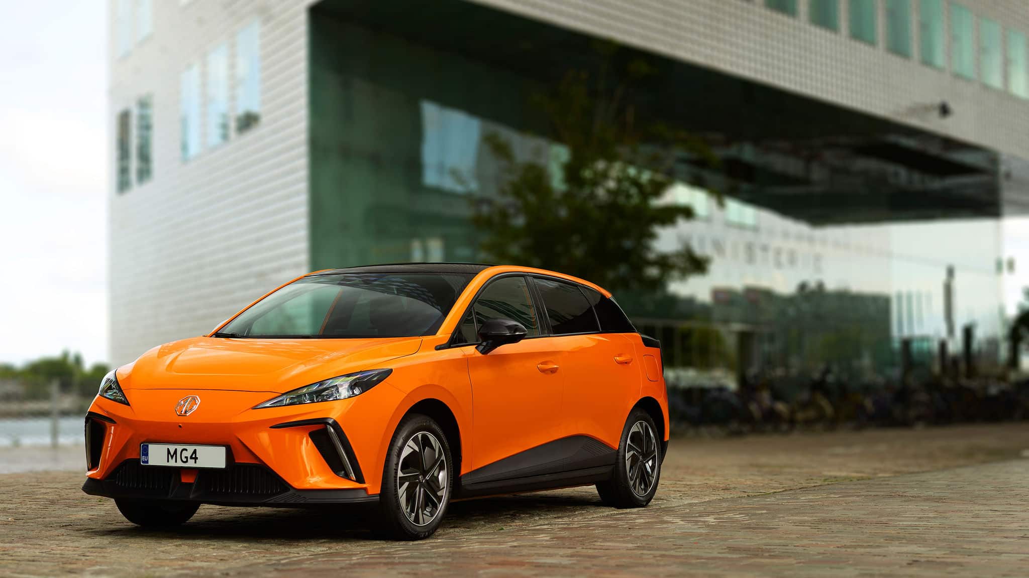 MG4 Electric: in Italia prezzo di partenza di 29.990 euro