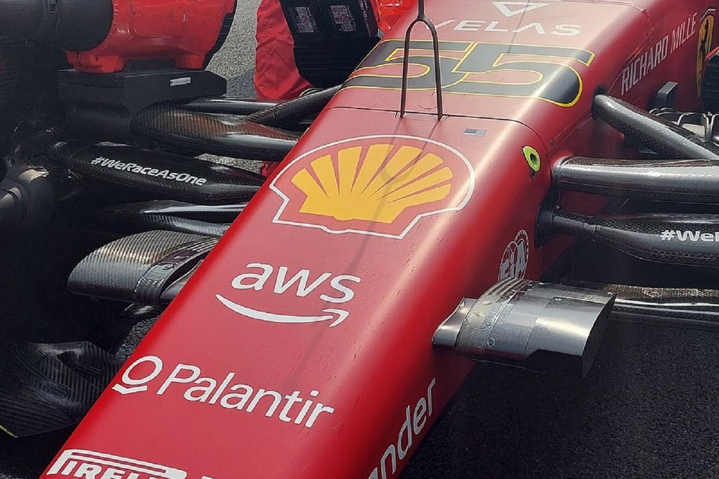 La videocamera giroscopica montata sul muso della vettura di Carlos Sainz - Crediti foto: Adam Cooper