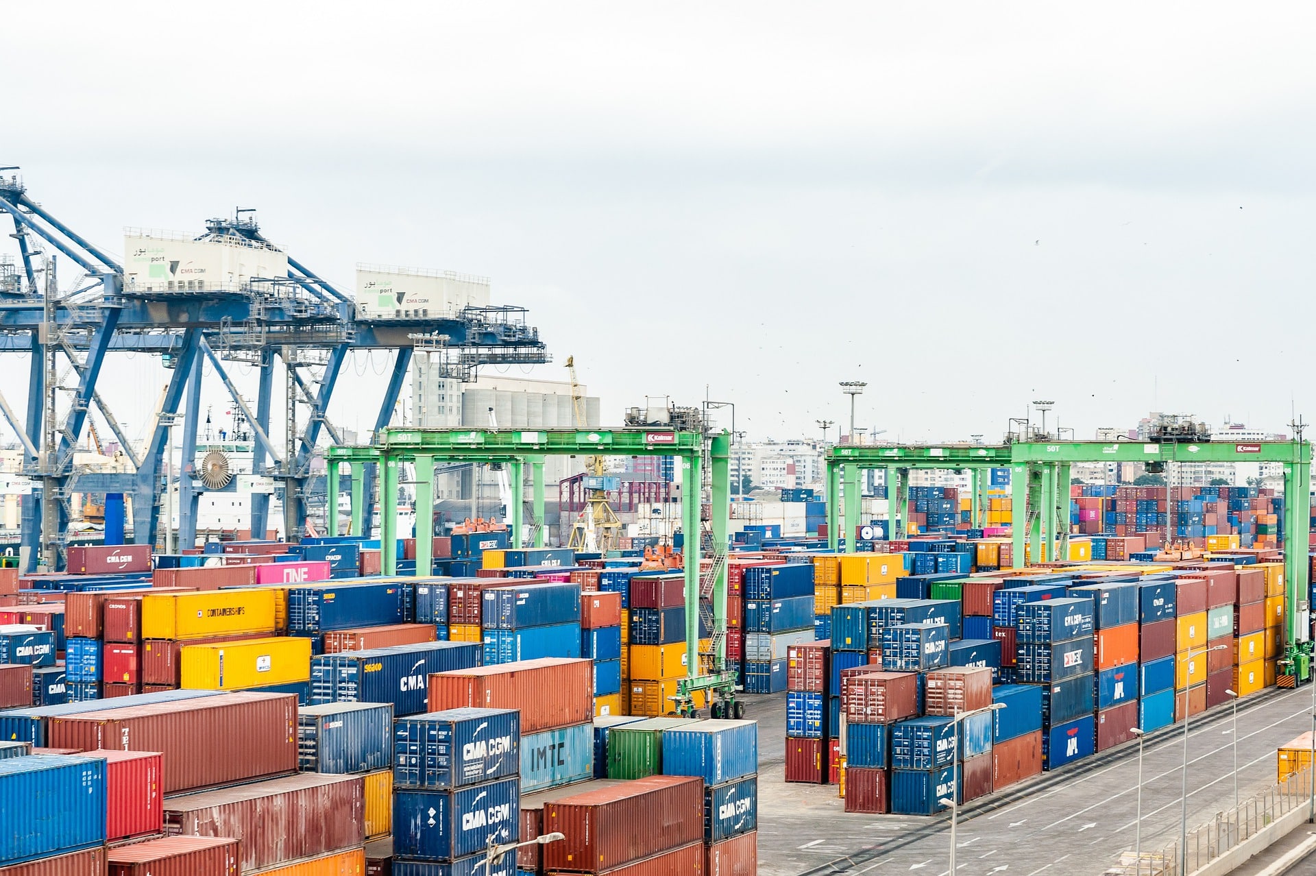 Come funziona il sistema di trasporti via mare