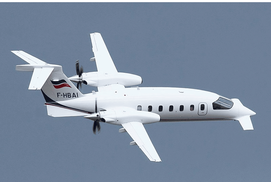 Piaggio P180: Esempio di alette Canard. Credits: Tibboh at French Wikipedia