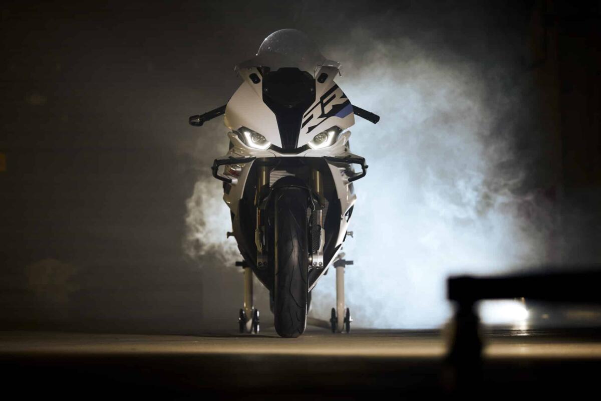 BMW S 1000 RR: tutte le novità della nuova generazione - 