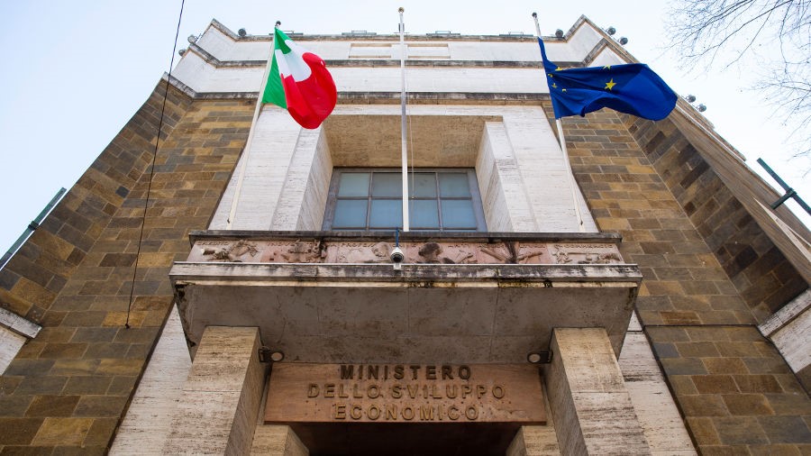 Palazzo Piacentini, sede del MiSE, a Roma, Via Vittorio Veneto. Credits: mise.gov