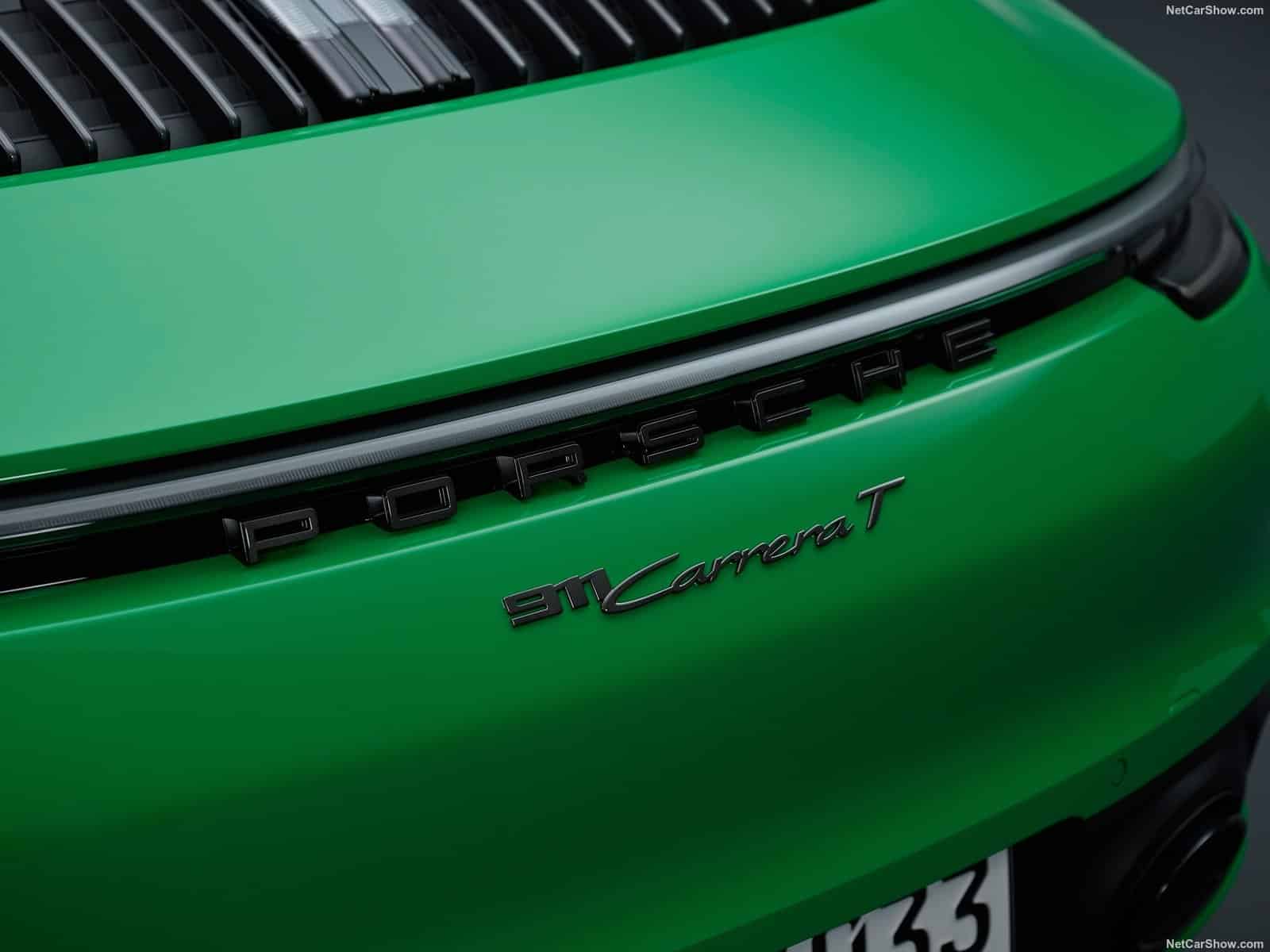 Porsche 911 Carrera T: la sportiva con cambio manuale e 385 CV