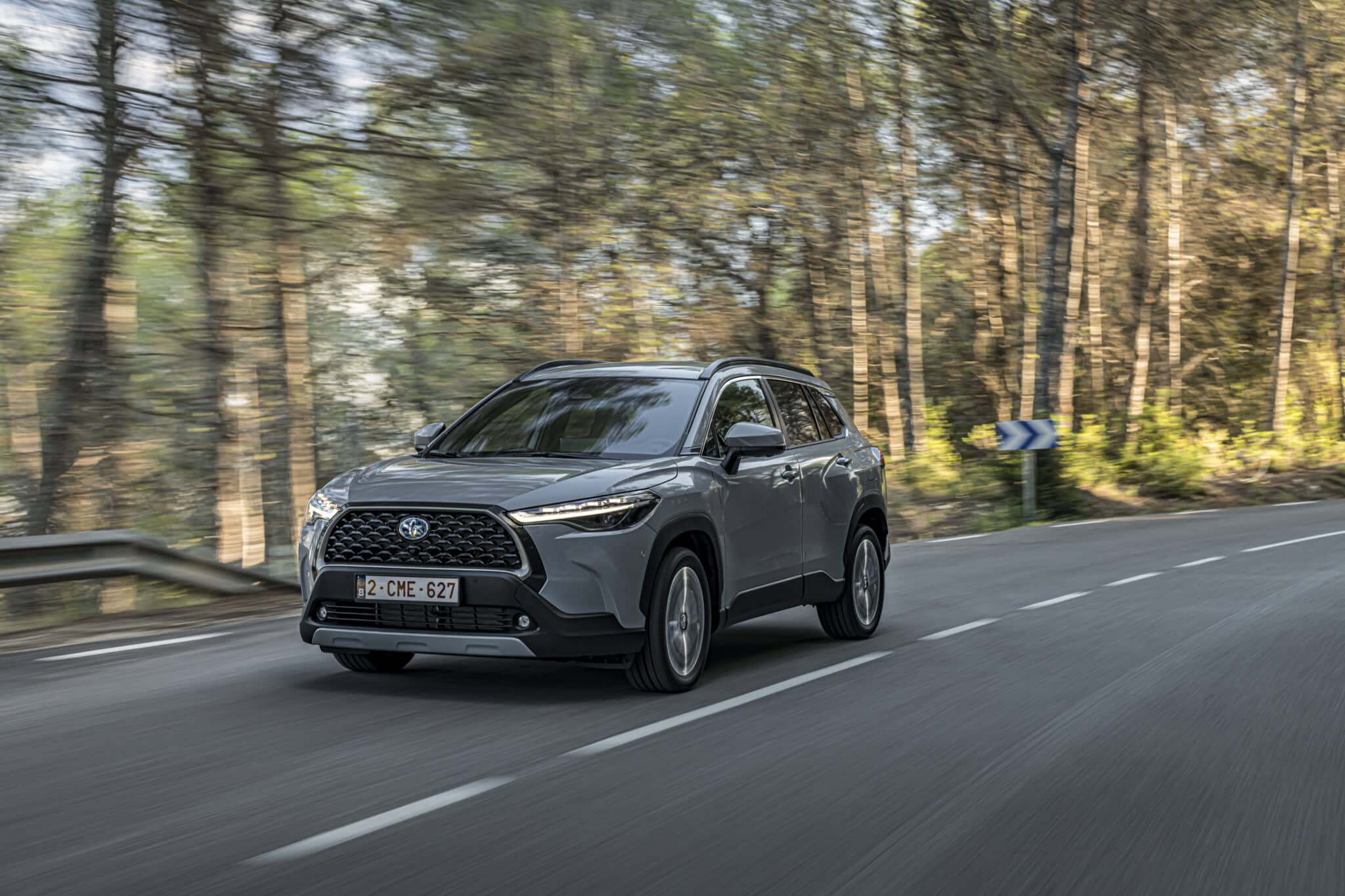 Toyota Corolla Cross 2023: scheda tecnica, allestimenti e listino prezzi