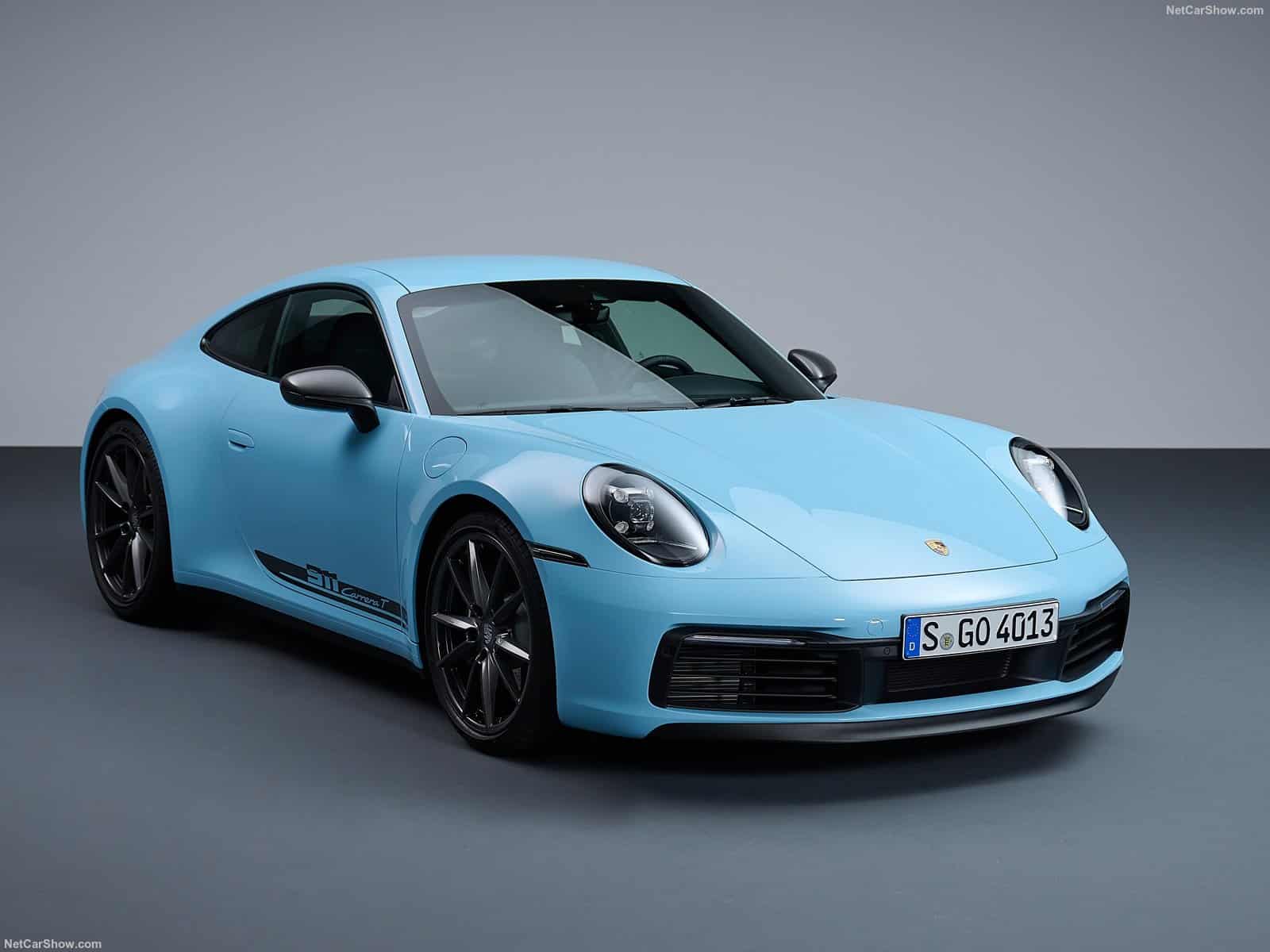 Porsche 911 Carrera T: la sportiva con cambio manuale e 385 CV