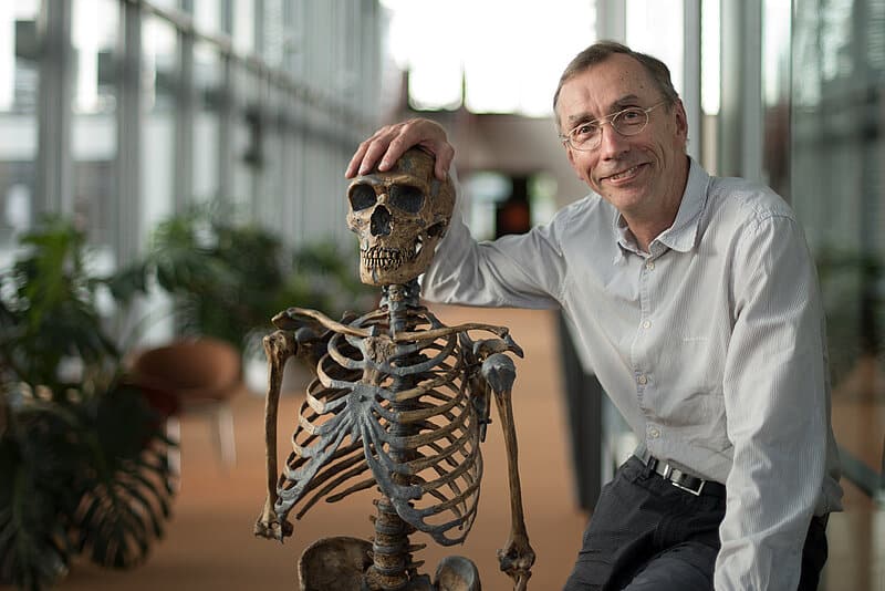 Svante Pääbo, premio Nobel nel 2022, ha sviluppatto la tecnica di sequenziamento genetico utilizzata per studiare il DNA dei fossili dei Neanderthal. Credits: Max Planck Institute for Evolutionary Anthropology.