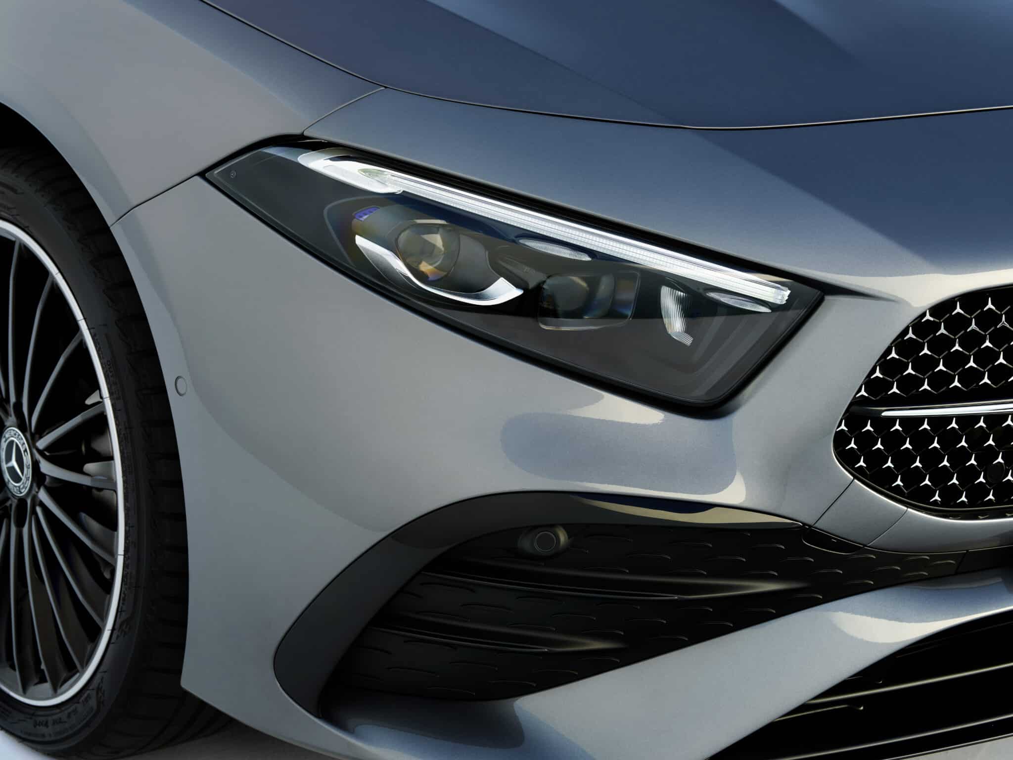 Nuova Mercedes Classe A e AMG: disponibili in Italia 7 versioni a partire da 35.120 euro