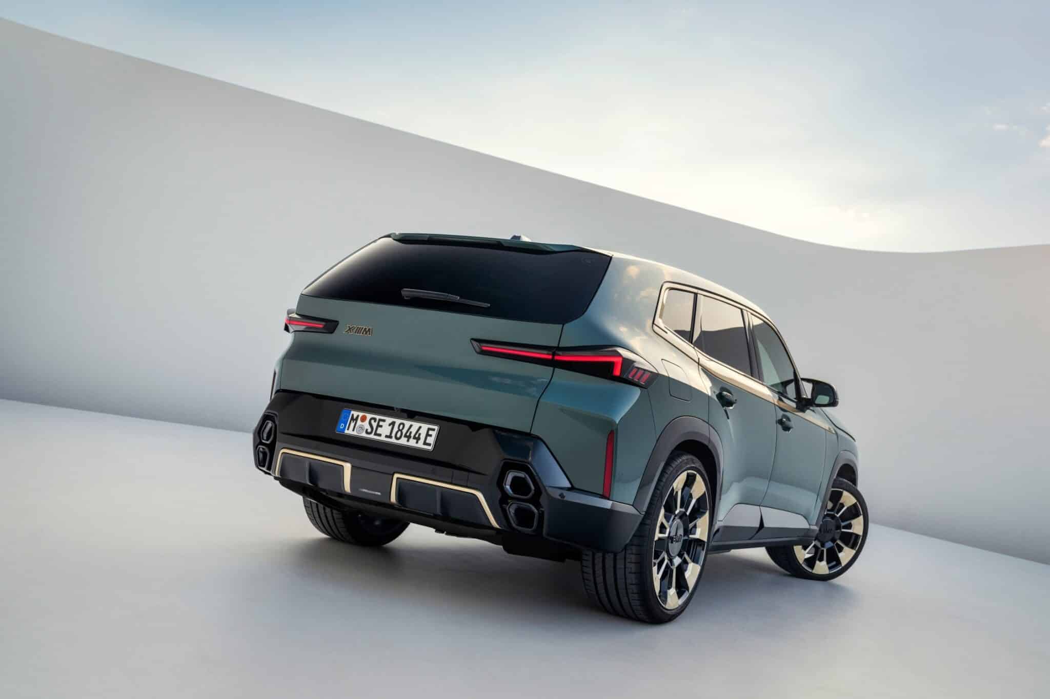 Nuova BMW XM 2023