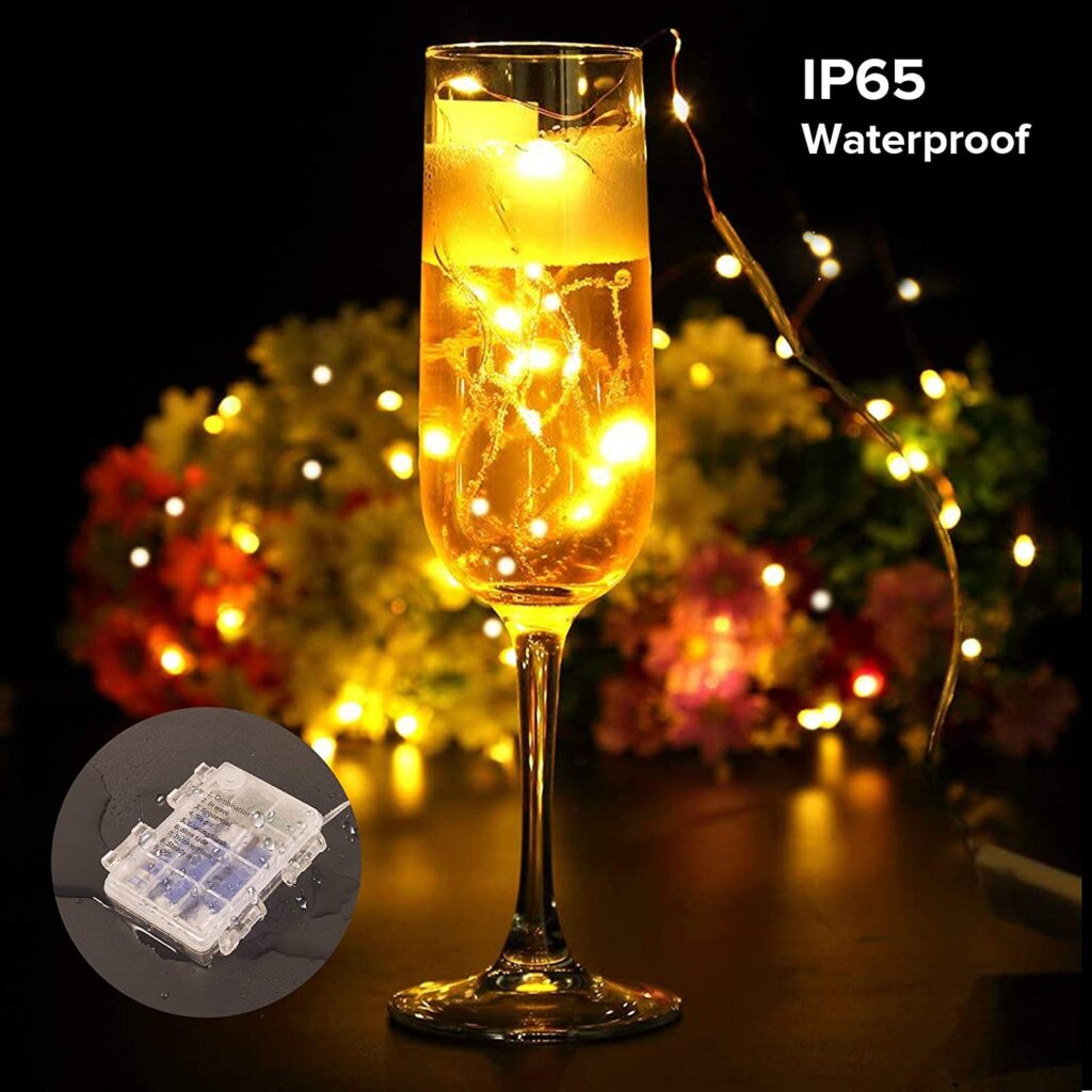 Le batterie delle luci TOPYIYI hanno la certificazione IP65 impermeabile. Credits: Amazon.it