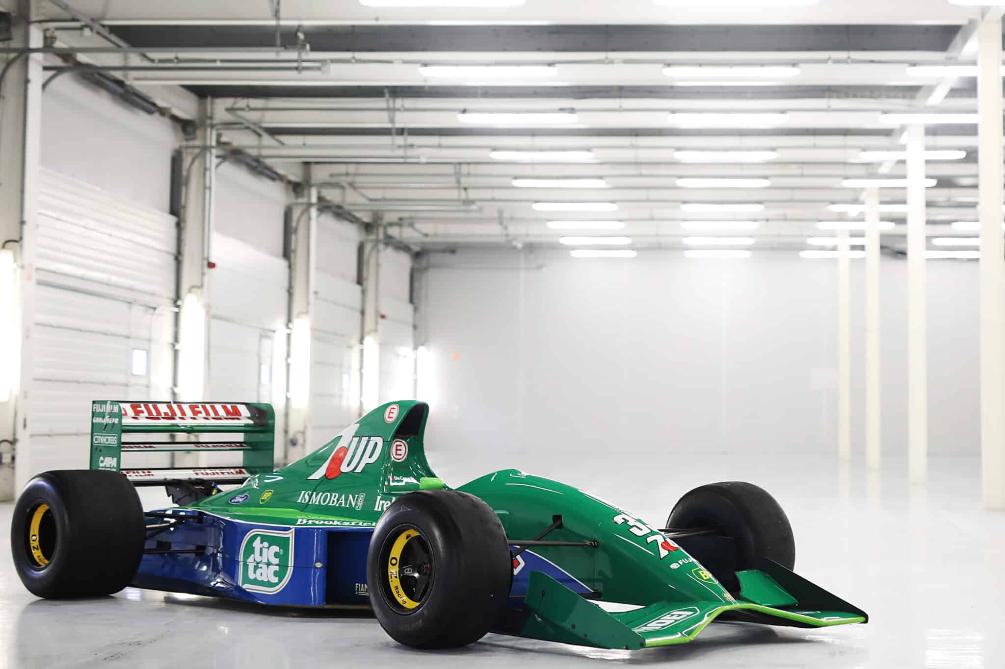 La Jordan 191 con le sue linee aerodinamiche. Credit: speedmastercars.com